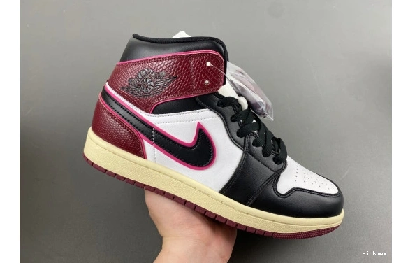 Rep Air Jordan High  Black Red OG FQ7818-101  1 FQ7818-101 0501